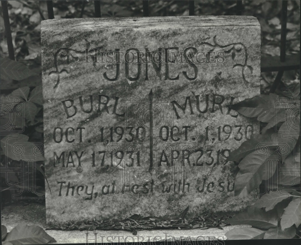 1980, Jones Tombstone at Cemetery in Pinson, Alabama - abna41512 - Historic Images