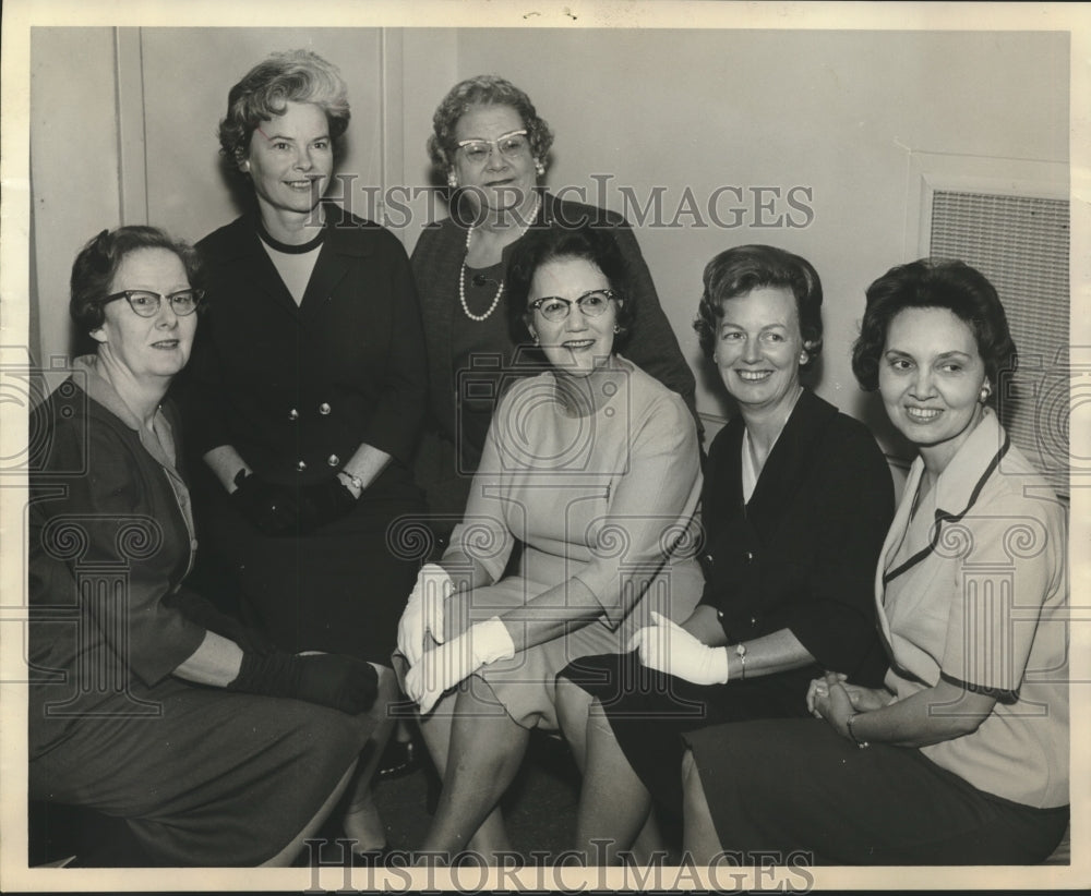 1965, PTA Members Mrs. R.S. Crowder, Mrs. C.W. Kelly, and Others - Historic Images