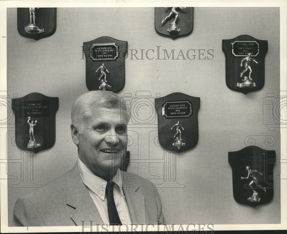 1986 Dr. Bill Marsh, City Athletic Director - Historic Images