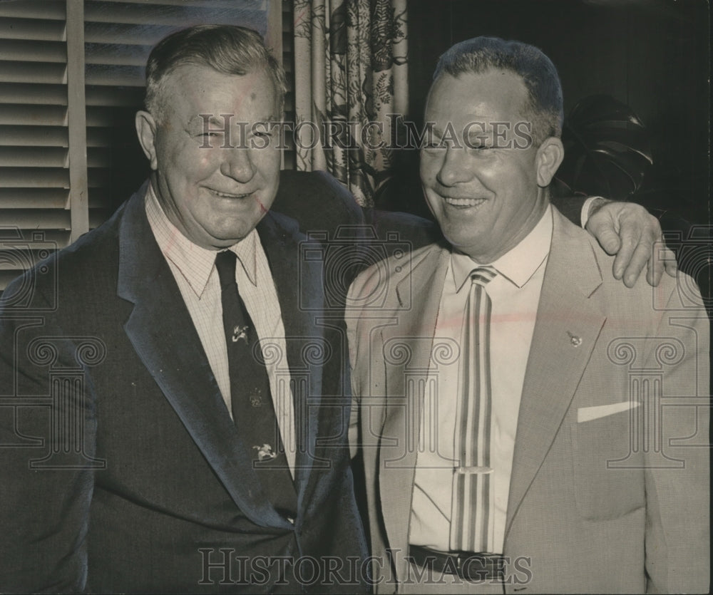 1957 Press Photo Mayor Morgan, Commissioner Waggoner celebrate a win, Alabama - Historic Images