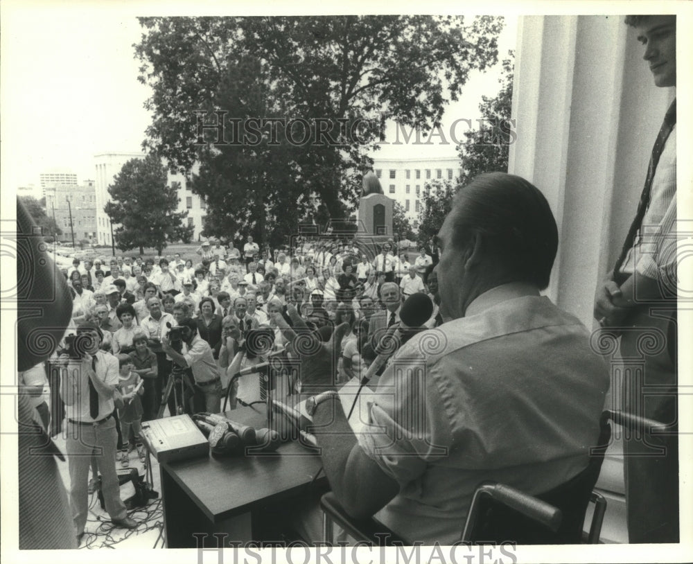 1982, Former Alabama Governor George Wallace Speaks on Capitol Steps - Historic Images