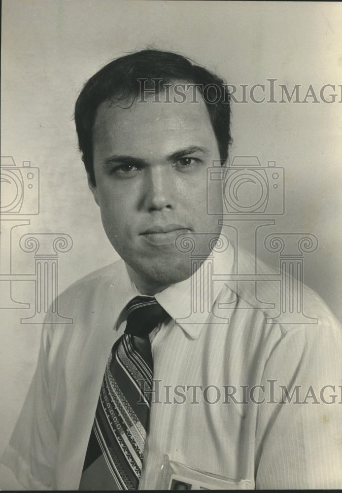1983 Glenn Stephens, member of The Birmingham News Staff, Alabama - Historic Images