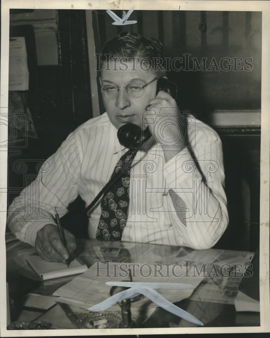 1945, Birmingham jail official Fred Dampier - abna41611 - Historic Images
