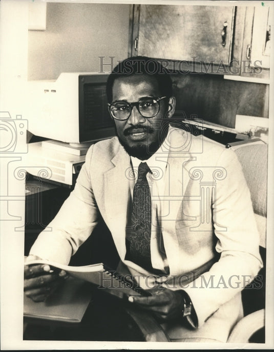 1989, Otis Story, Assistant Hospital Administrator, Alabama - Historic Images