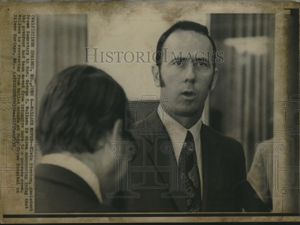 1972 Elvis Stanton, Assistant Press Secretary to Governor Wallace - Historic Images