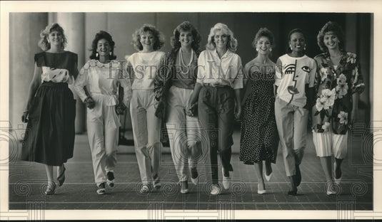 1986 Miss Alabama Contestants Take Break from Rehearsals - Historic Images