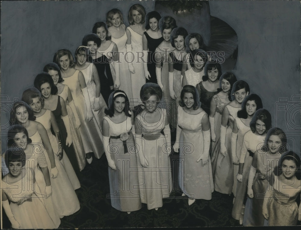 1967, Junior Miss Alabama Contestants in Evening Wear - abna42124 - Historic Images