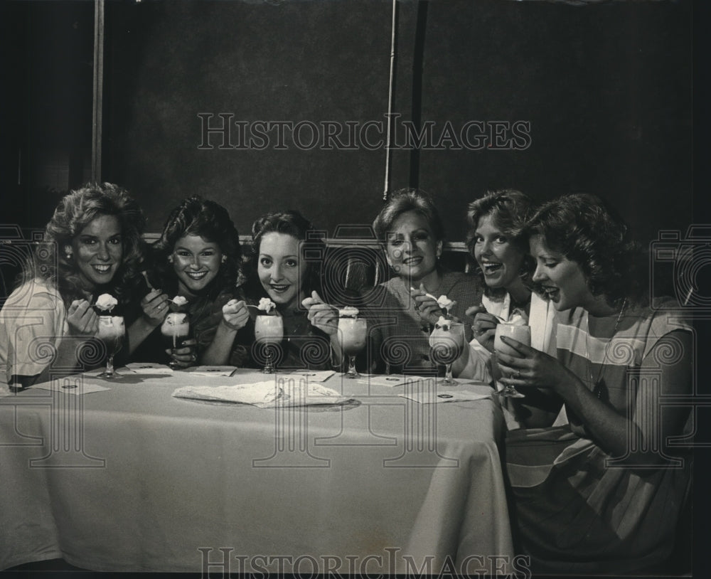 1983 Miss Alabama Contestants with Ice Cream Floats - Historic Images