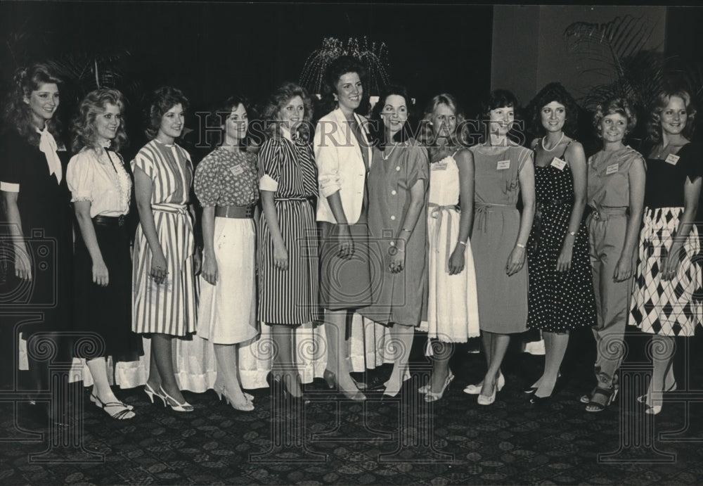 1983, Group of Women lined up - abna42192 - Historic Images