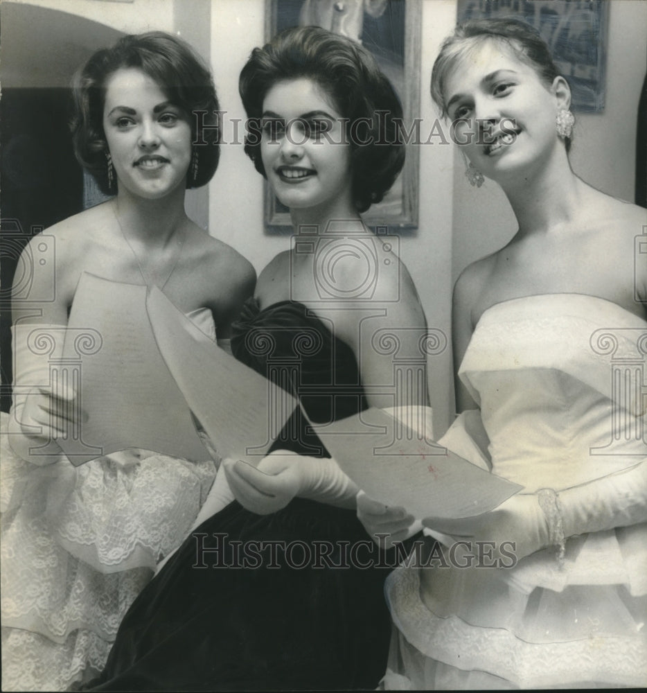 1962 Press Photo Junior Miss Alabama Contestants in Evening Wear - abna42255 - Historic Images