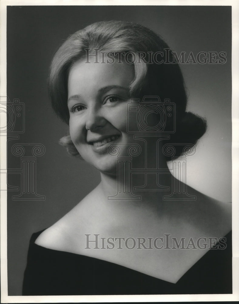 1964, Miss Dabbs, Junior Miss Alabama Contestant - abna42303 - Historic Images