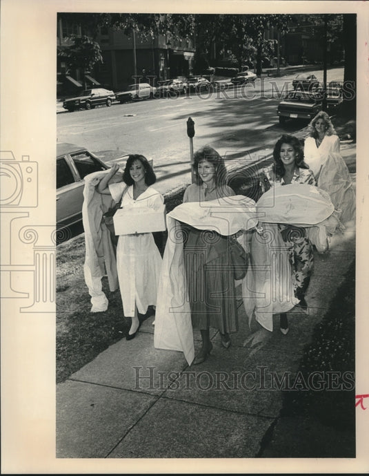 1987, Miss Alabama Contestants with Clothing on way to Rehearsal - Historic Images