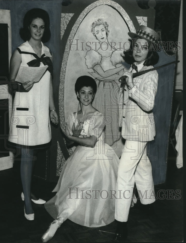 1968, Miss Alabama contestants perform - abna42407 - Historic Images