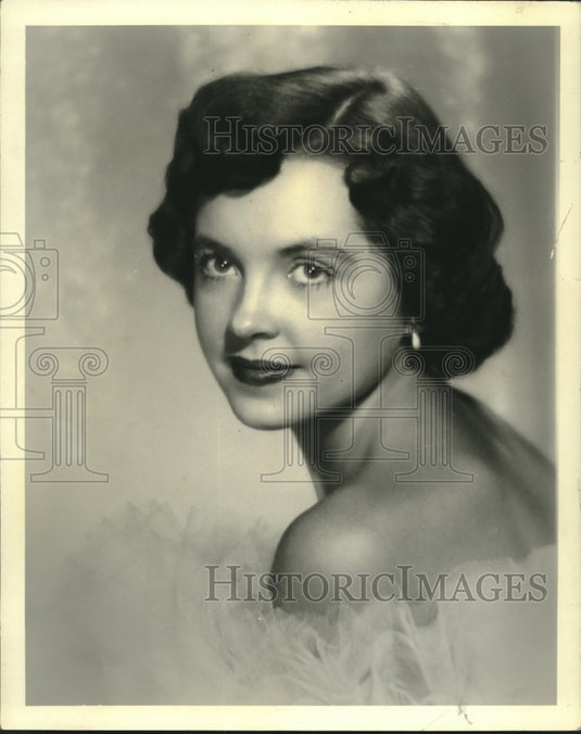 1953, Suanne Reid, Kappa Delta Entry to "Miss Alabama" Contest - Historic Images
