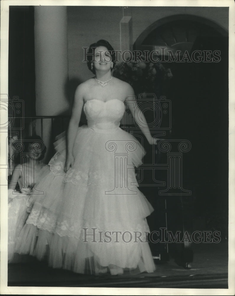 1957 Press Photo Mary Benson, Miss Alabama Contest - abna42686 - Historic Images