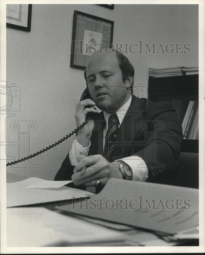 1974, Bill Stephens, Alabama Assistant Attorney General - abna42788 - Historic Images