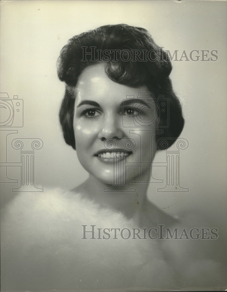 1961 Press Photo Pat Gordon of Bay Minette, Alabama, Junior Miss Alabama Contest - Historic Images