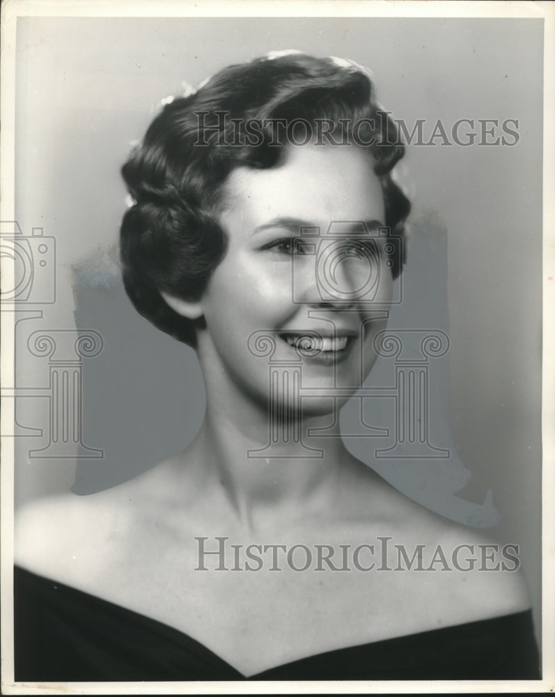1961 Press Photo Linda Kay Smith of Fairfax, Junior Miss Alabama Contestant - Historic Images