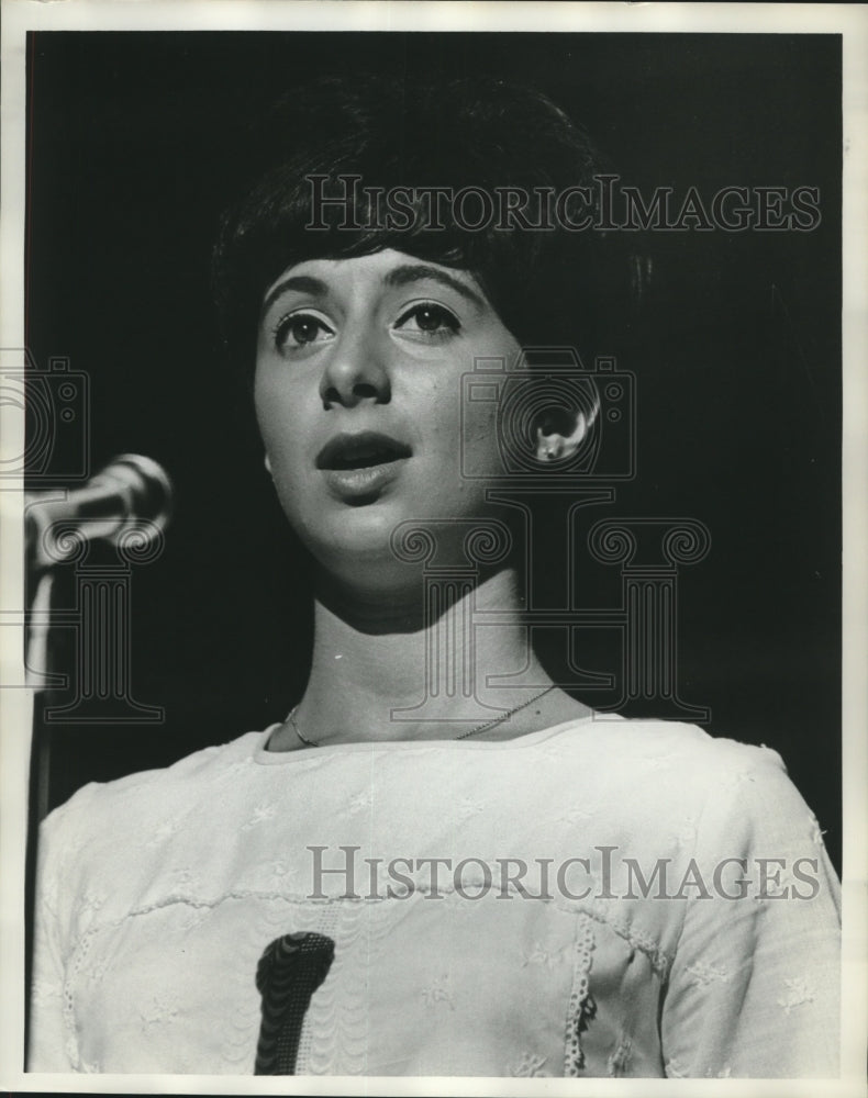 1967 Press Photo Maureen Curfey, Miss Alabama contestant - abna43108 - Historic Images