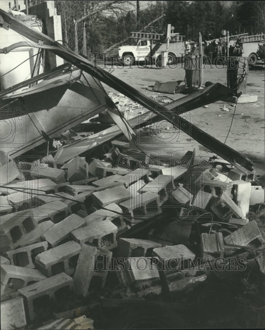 1987, Hamm's service station is heavily damaged by Tornado in Alabama - Historic Images