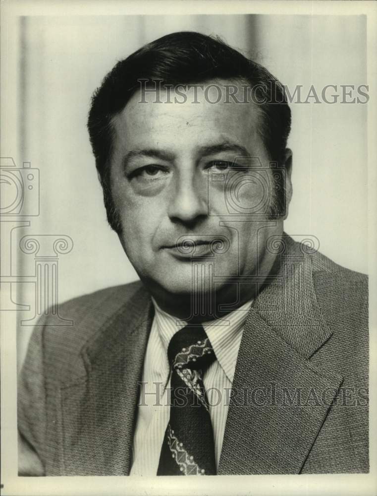 1979 Press Photo Robert Chandler, vice president of CBS, head shot - abna43217 - Historic Images