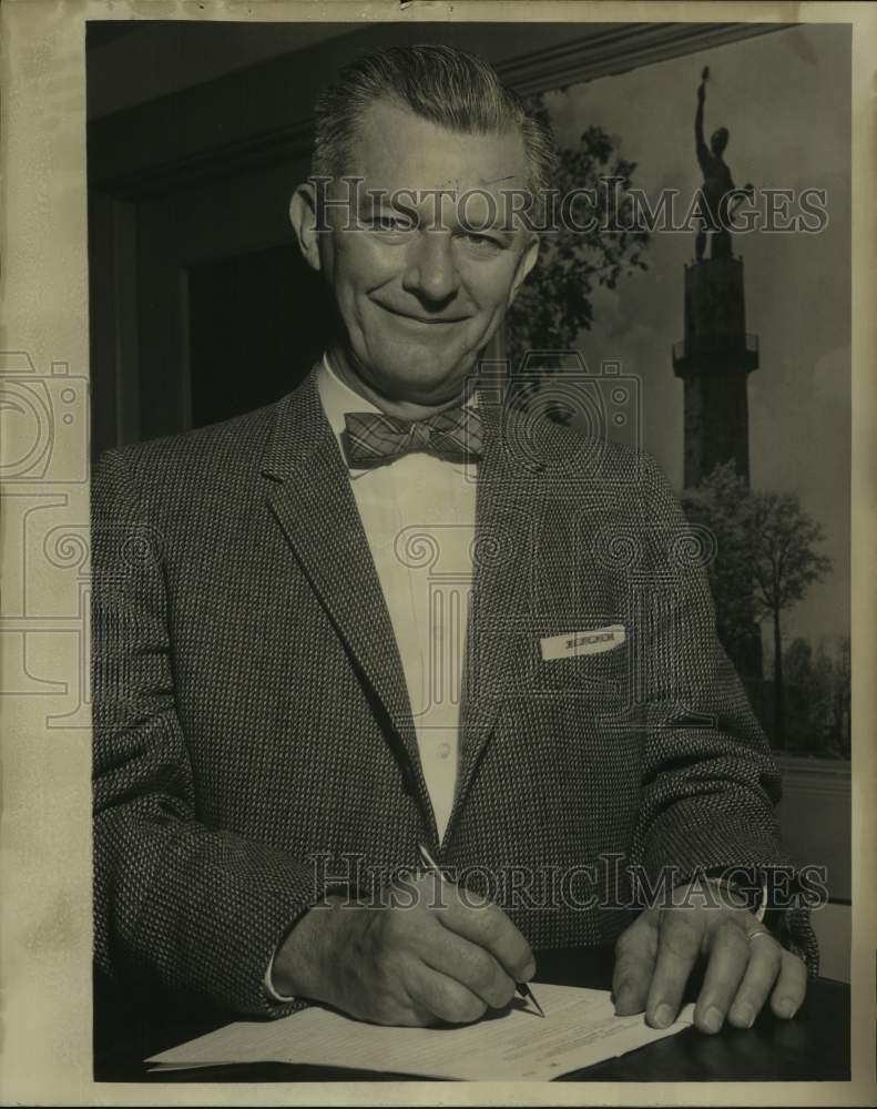 1961 Press Photo Wade Bradley, candidate for Birmingham City Commissioner - Historic Images