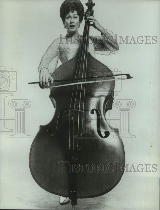 1968, Mary Hurt, actress & musician, from Birmingham, Alabama - Historic Images