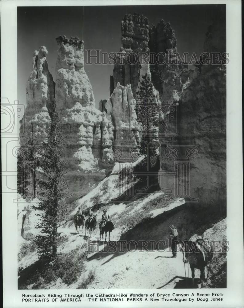 1988 Press Photo Horseback riders in Bryce Canyon National Park - abna43647 - Historic Images