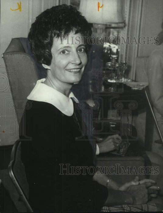 1969, Mrs Frank E. Boyd, Jr. Scribblers Birmingham - abna43661 - Historic Images