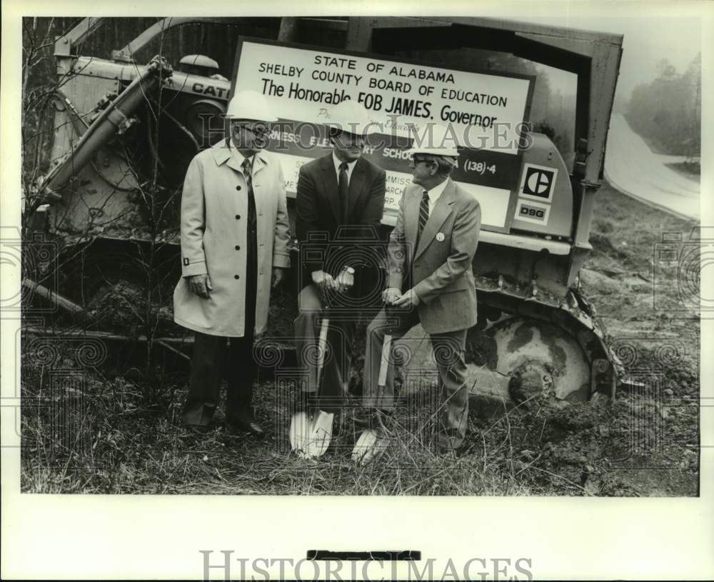 1981 Press Photo School board members, groundbreaking, Inverness School, AL - Historic Images