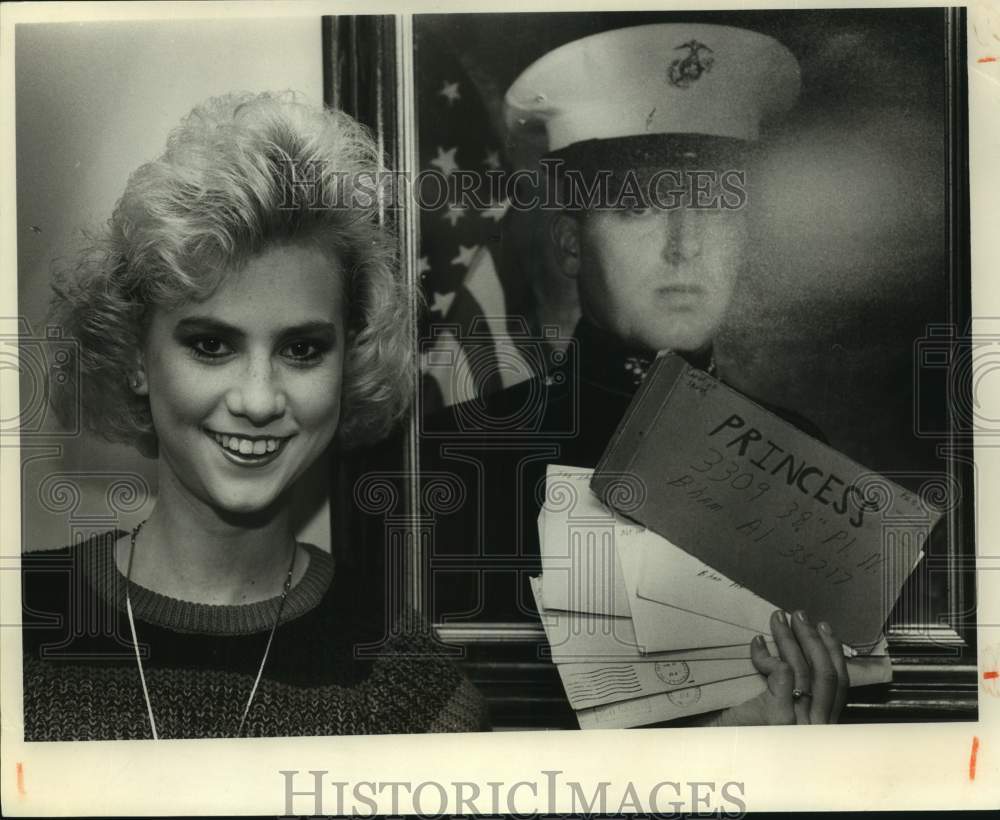 1991 Press Photo Shelia Prince in front of portrait of Jeffery S. Morris - Historic Images