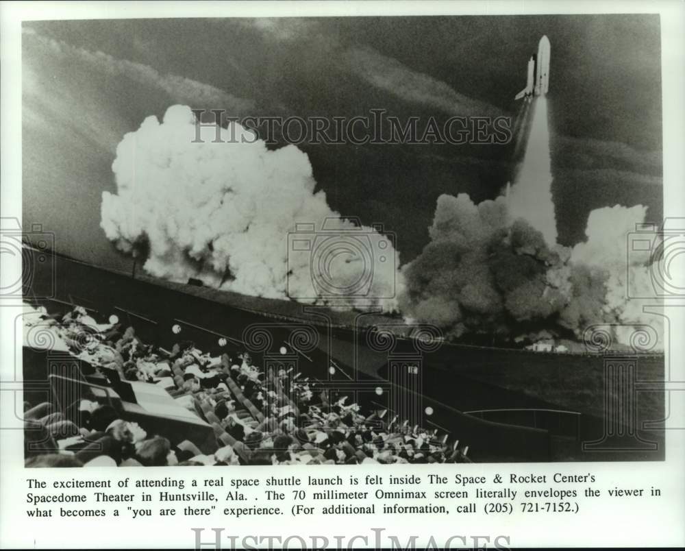 Press Photo Space Shuttle Watched on Omnimax Screen Inside Spacedome Theater - Historic Images