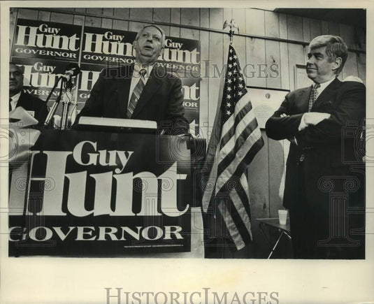 1990 Press Photo Alabama Governor Guy Hunt in Huntsville, Alabama - abna44080 - Historic Images