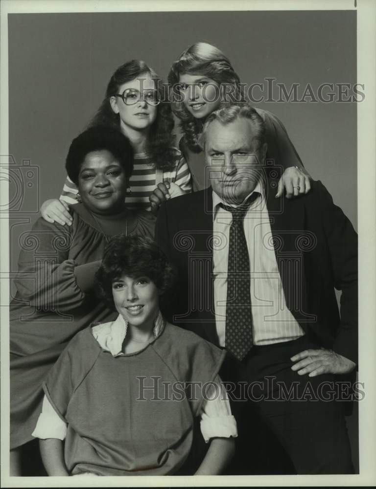 1982 Press Photo stars of "Gimme a Break" on NBC - abna44187 - Historic Images