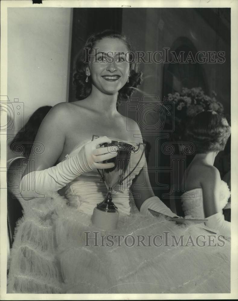 1958 Miss Alabama Contestant Mary Hurt - Historic Images