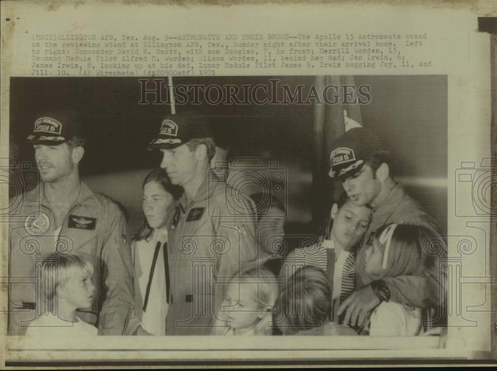 1971, Apollo 15 Astronauts and their Children in Texas - abna44465 - Historic Images