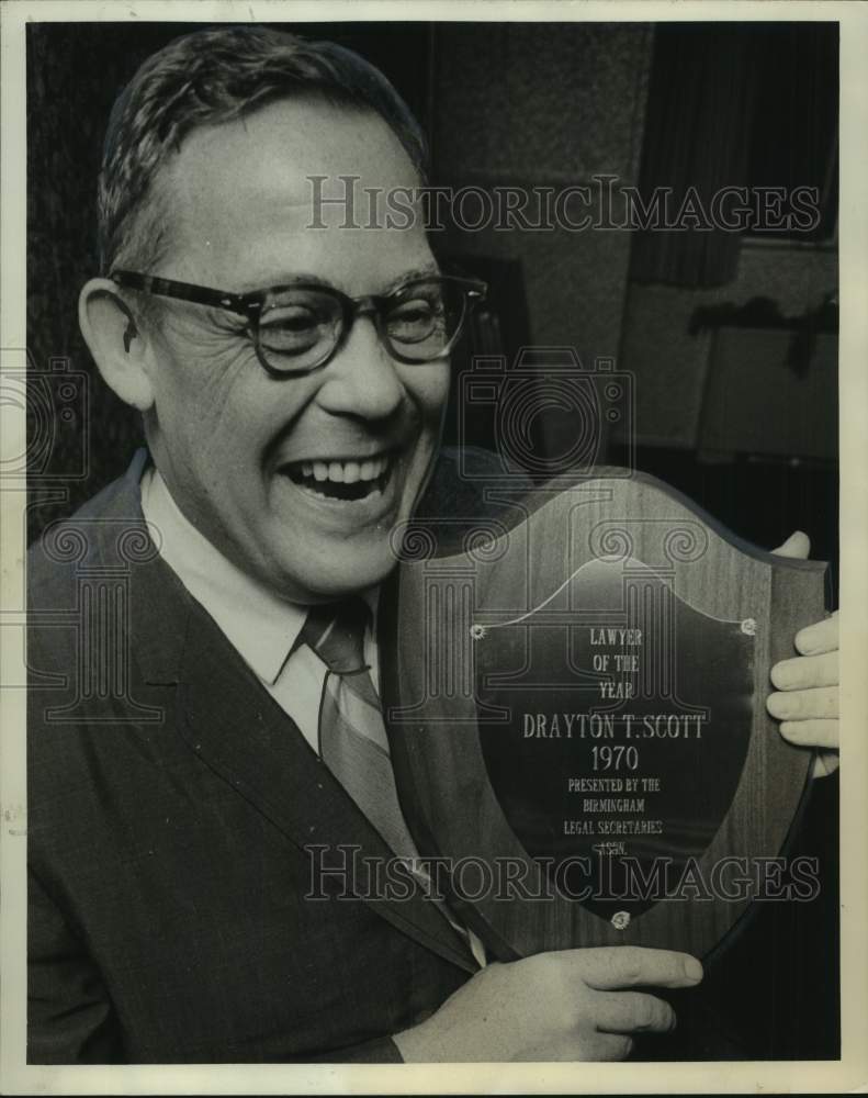 1970, Drayton R. Scott receives Birmingham Lawyer of the Year Award - Historic Images