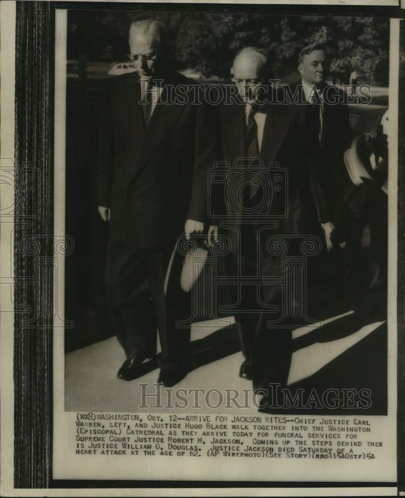 1954 Press Photo Chief Justice Earl Warren &amp; Justice Hugo Black at Funeral - Historic Images