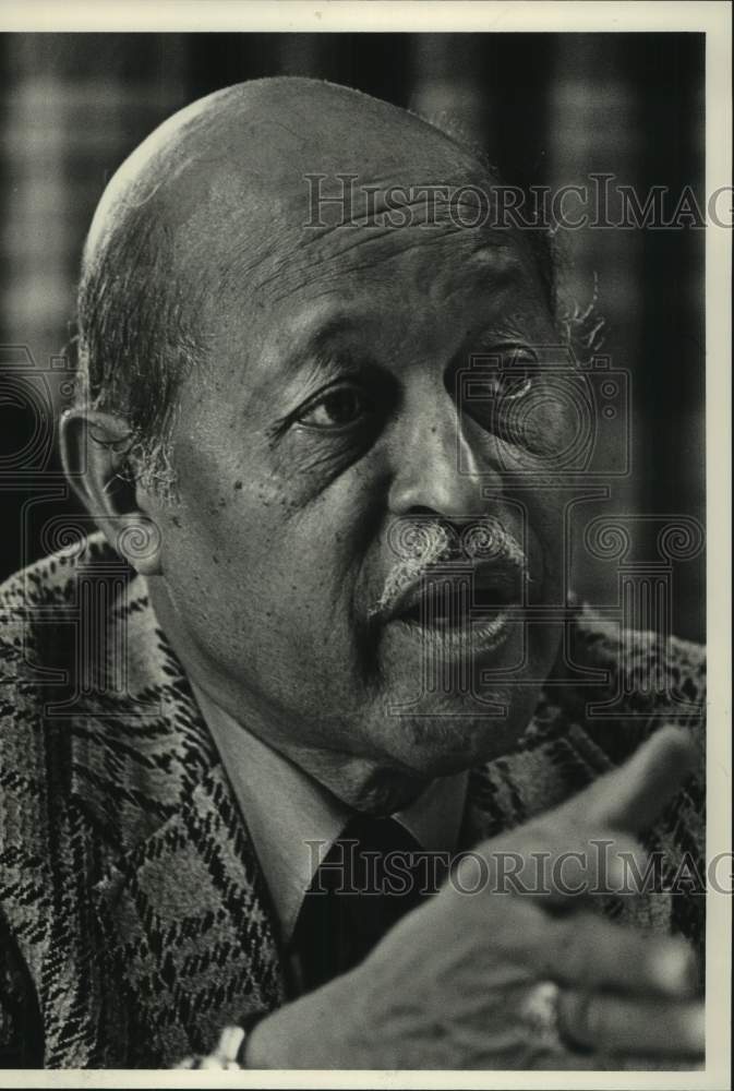 1985 Press Photo Roosevelt City Mayor Carl Bradford - abna45057 - Historic Images