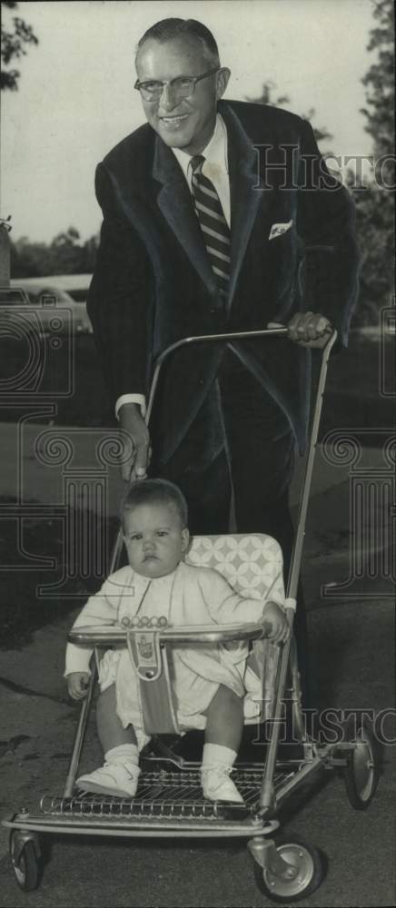 1958, Dr. R.M. Brannon with granddaughter Susie - abna45203 - Historic Images