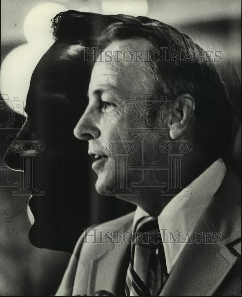 1976 Press Photo Albert Brewer, Former Alabama Governor - abna45214 - Historic Images