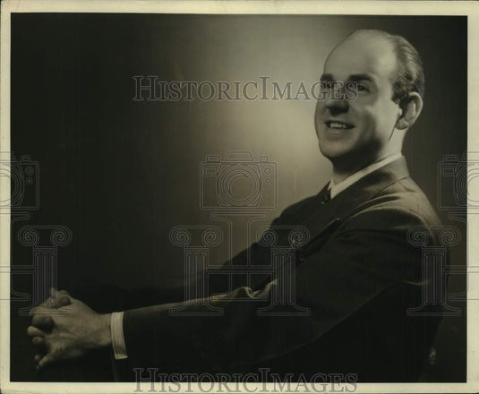 1947, Ossie Hawkins, Baritone Opera Singer - abna45487 - Historic Images