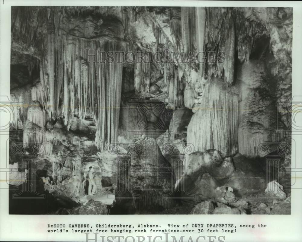 1982 Press Photo Onyx Draperies at DeSoto Caverns in Childersburg, Alabama - Historic Images