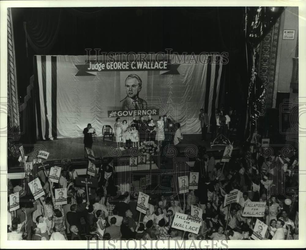 1999 Press Photo Overhead view of George Wallace campaign for governor - Historic Images