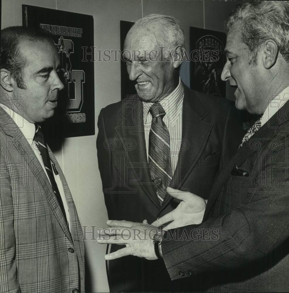 1973, Coach Jess Neely Guest Speaker Monday Morning Quarterback Club - Historic Images