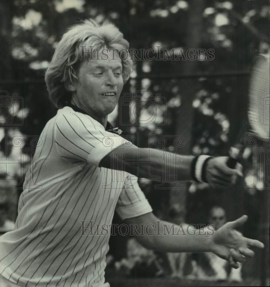 1977 Press Photo Turner Ragsdale, Tennis Champion, at Birmingham Country Club - Historic Images