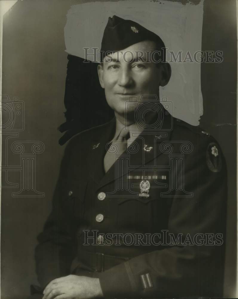 1946 Judge Walter Emmett Perry in Military Uniform - Historic Images