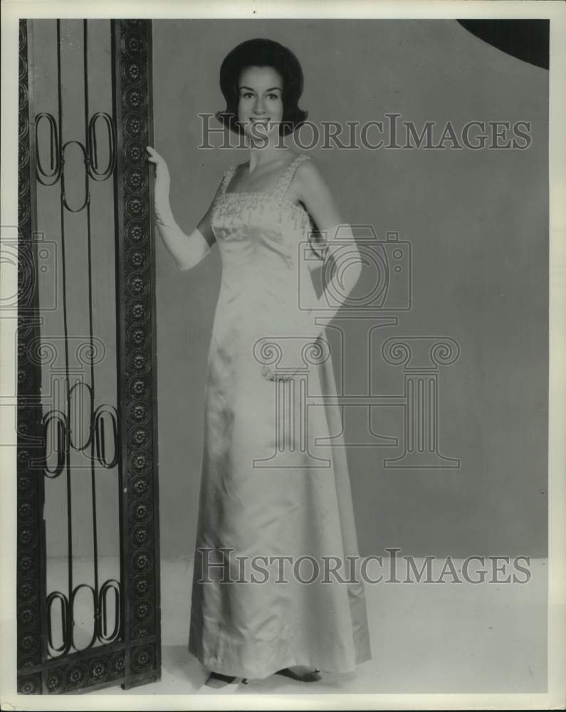 1966, Angi Grooms, Miss Alabama - abna46129 - Historic Images