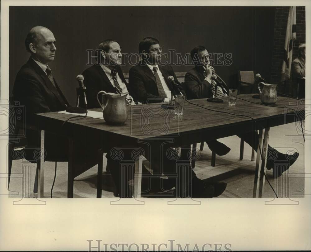 1986 Press Photo Gubernatorial Candidates at University of Alabama-Birmingham - Historic Images