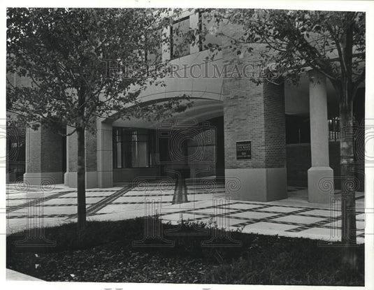 1992 Press Photo Archway Over Entrance to Civil Rights Museum - abna46799 - Historic Images